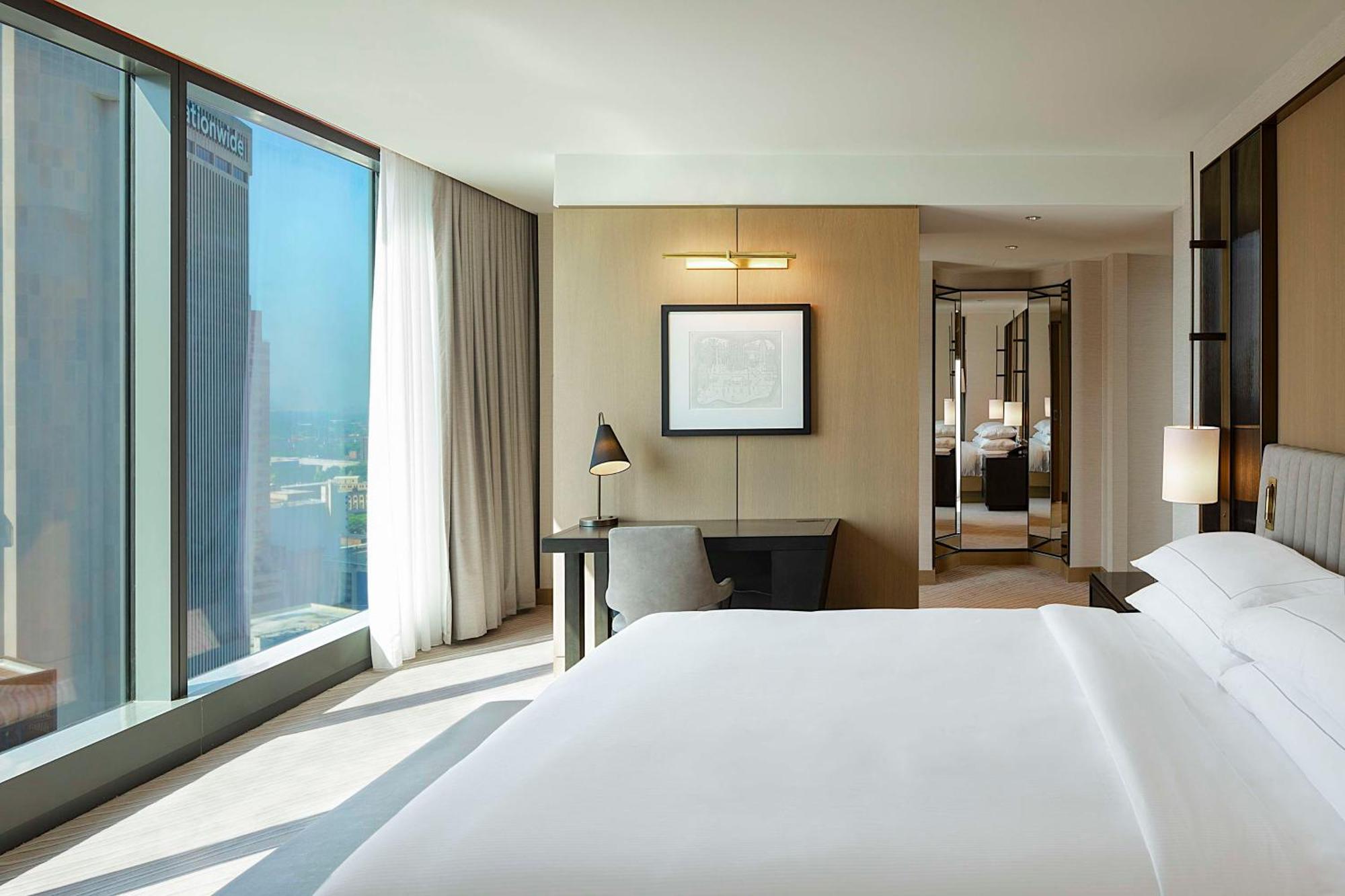 Hilton Downtown 4* Columbus