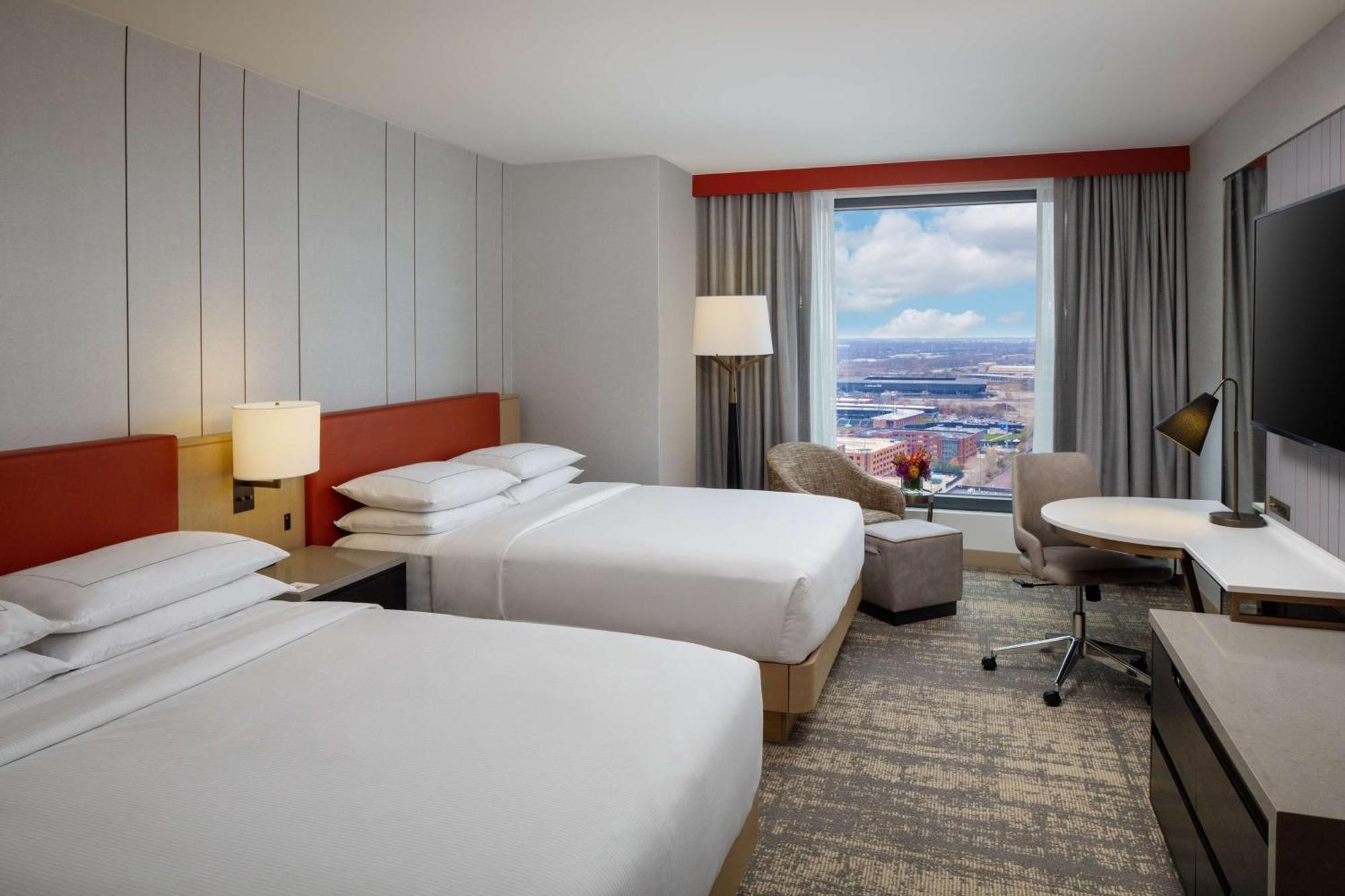 Hotel Hilton Downtown 4*