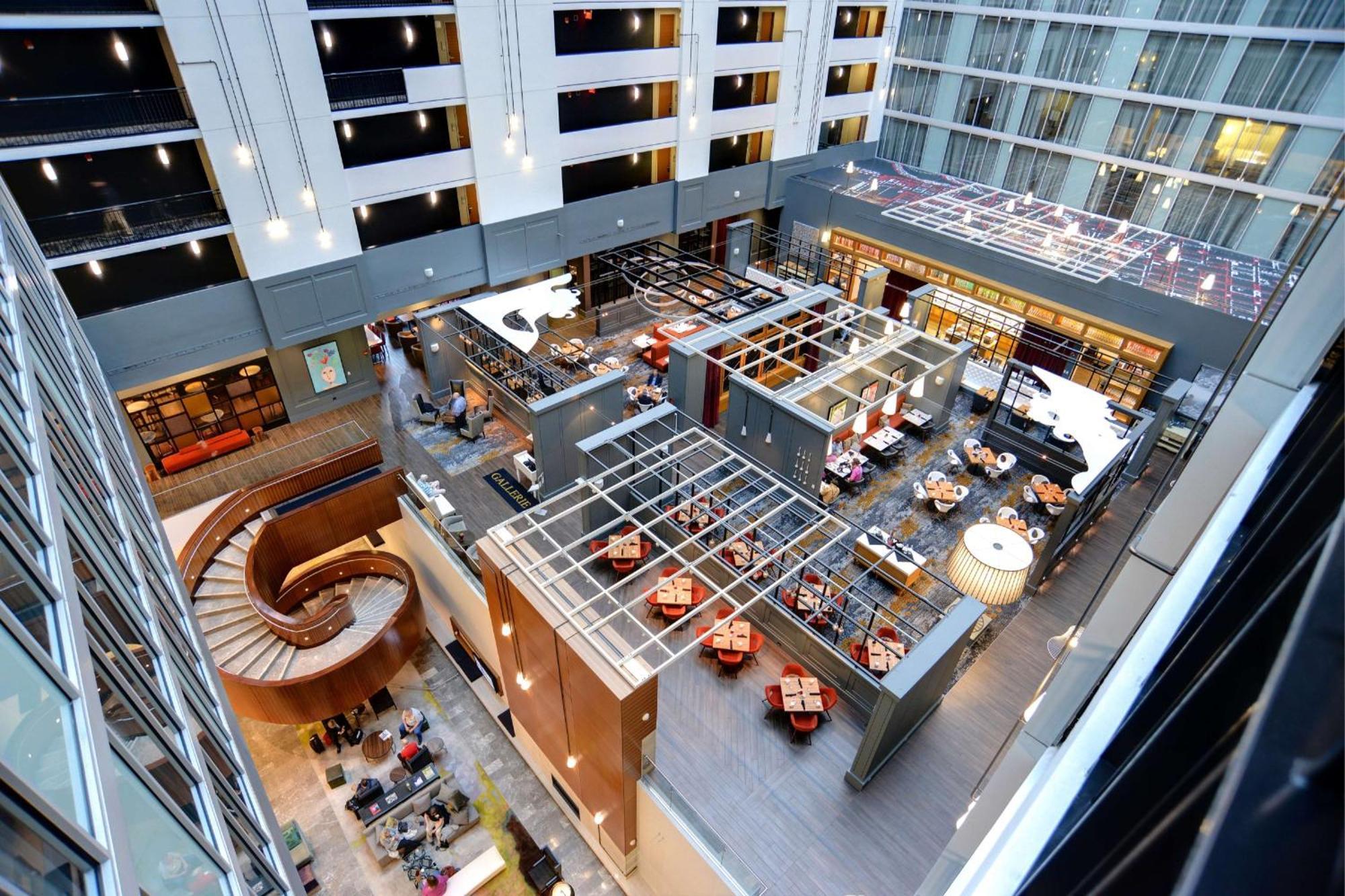 Hilton Downtown Hotel 4*